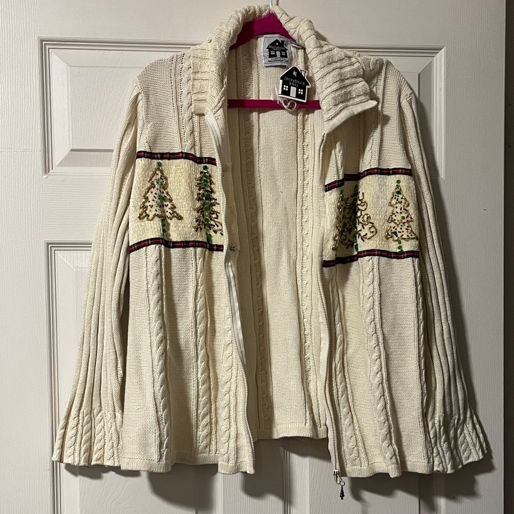 Women's Cream Jacket with Tree Design
New with tag